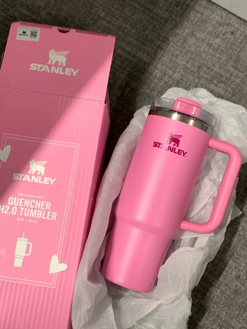 Stanley Quencher H2.0 Tumbler with Handle and Straw 40 oz | Flowstate 3-Position Lid | Cup Holder Compatible for Travel |
