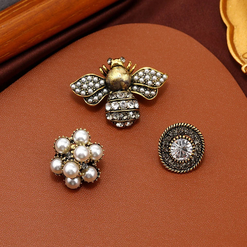 Fashion Vintage Baroque Crsytal Cross Chains Brooches For Women Men Rhinestone Classic Badges Accessories Party Banquet Jewelry