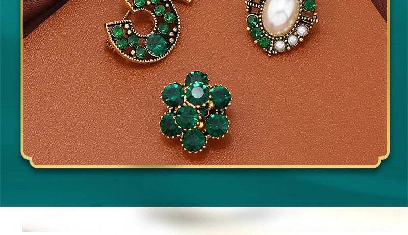 Fashion Vintage Baroque Crsytal Cross Chains Brooches For Women Men Rhinestone Classic Badges Accessories Party Banquet Jewelry