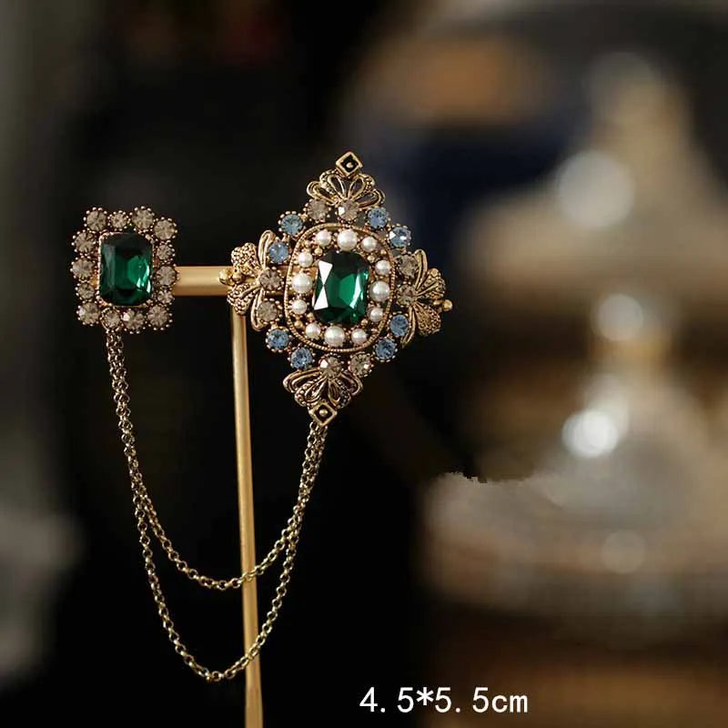 Baroque British Style Rhinestone Brooch Pins Emerald Tassel Chain Pearl Brooch Collar Shirt Pin Accessories for Women