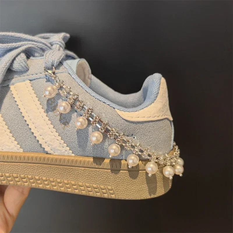 New Luxury Rhinestone Butterfly Bow Girl Shoe Charms Fashion Sneakers Pearl Heel Shoes Chain Shoes Decoration Accessorie 1Pcs